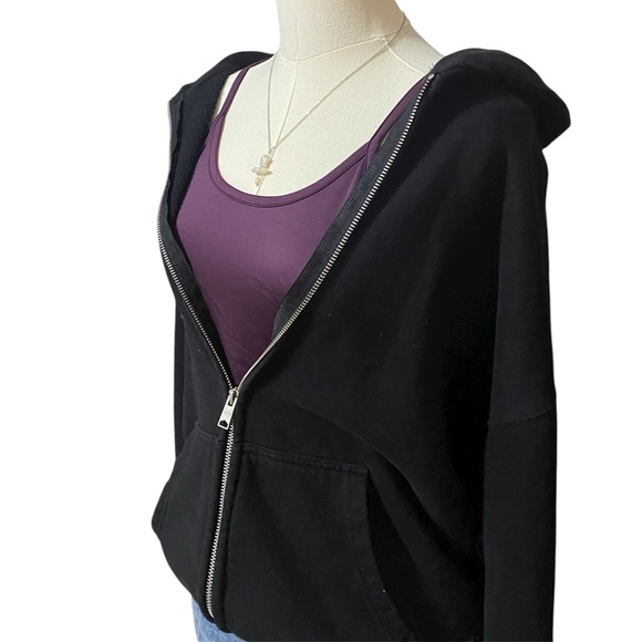 size small garage zip up hoodie - Picture 2 of 3